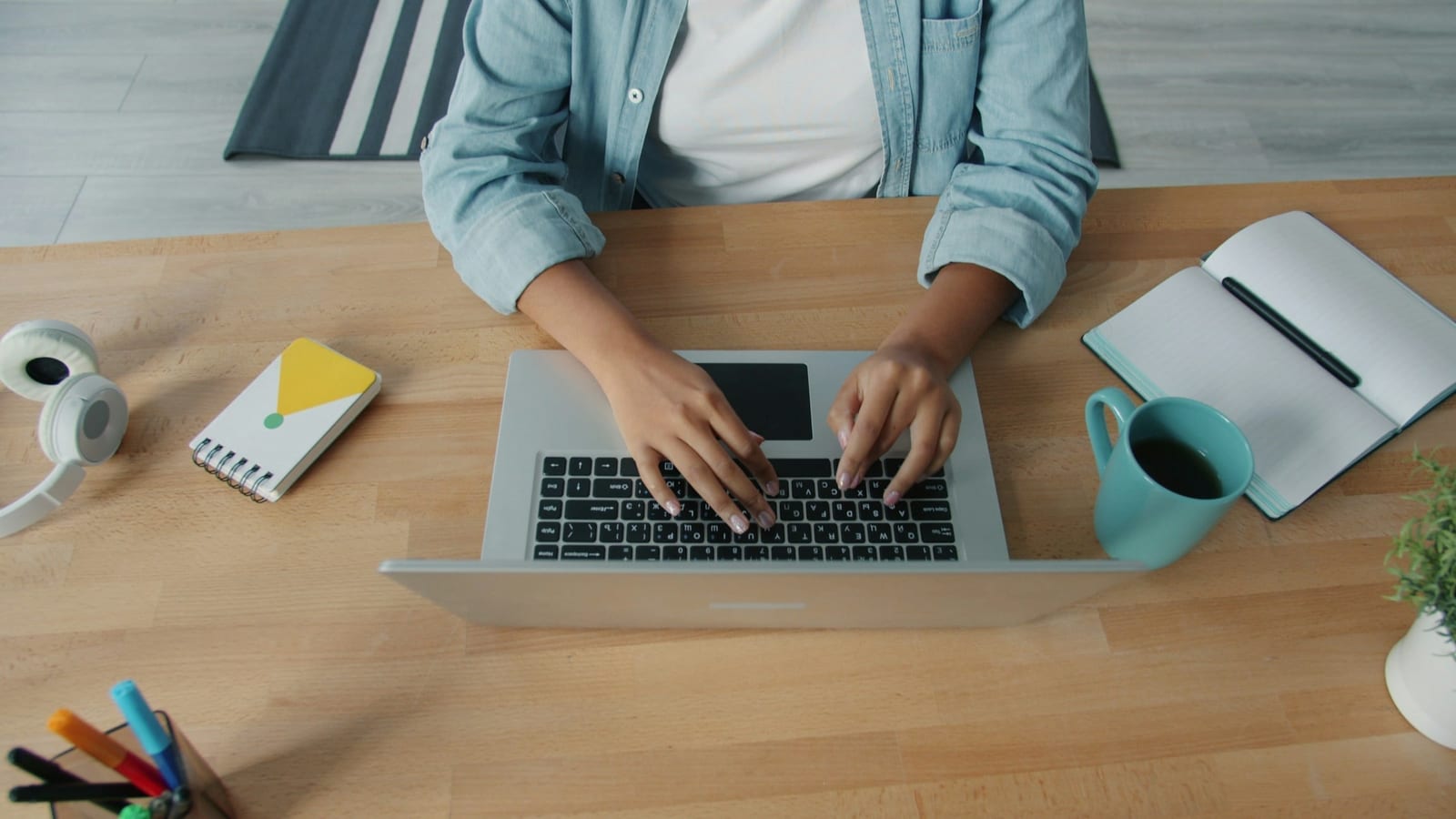 Independent consultant working at a desk.